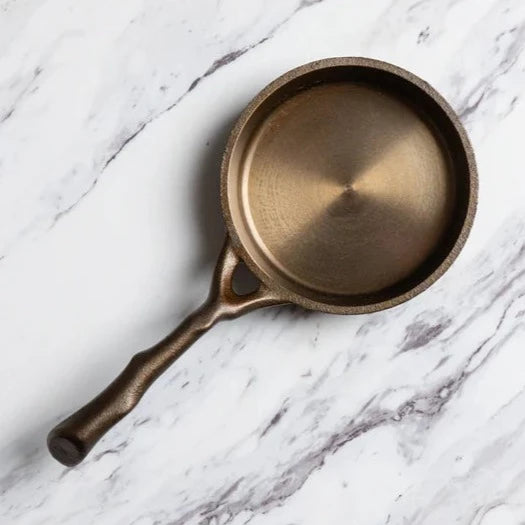 Cast Iron Egg Pan - 4.5"
