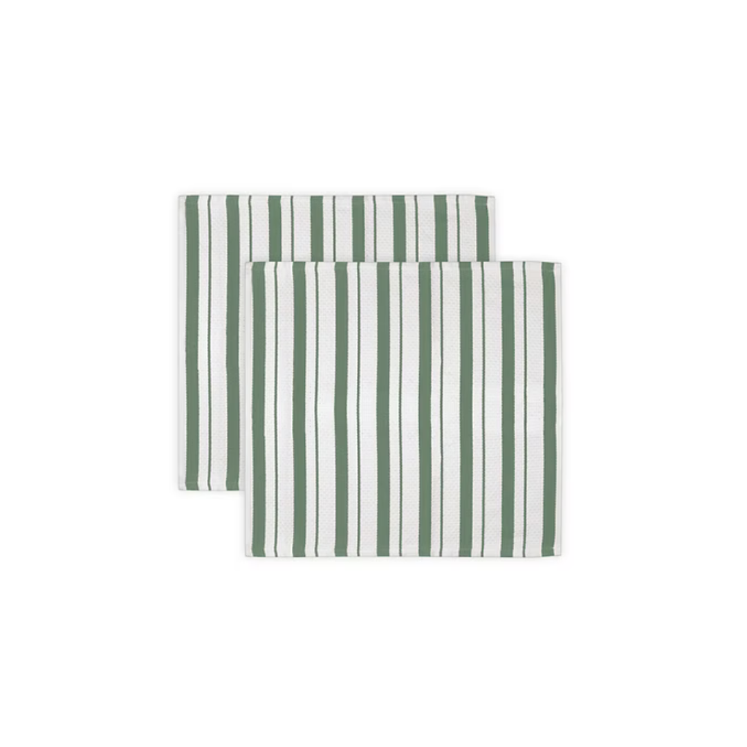 Measuring 12” x 12” and sold as a set of two, these cloths are built to last—machine washable and ready for repeated use. Upgrade your kitchen routine with the classic durability of the Basket Weave Cloth in Hedge Green!
