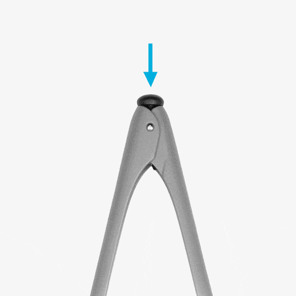Clongs Lite are heat-resistant nylon, click-lock tongs that sit up off your bench, and open or lock closed with the click of a button. Just like a retractable “clicky” pen, open your Clongs Lite with the push of a click-button, then hold them closed and push the click-button again to lock them closed.