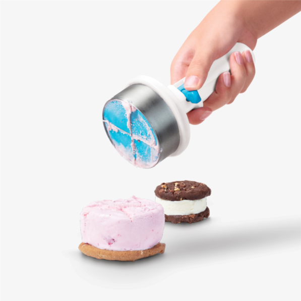 Icepo is the ice cream scoop that serves a perfect ½ cup portion and creates instant ice cream sandwiches. Icepo’s simple design sits comfortably in one hand and is easy to use. Just push Icepo into your ice cream, twist to cut your portion using Icepo’s stainless steel cutter and high-tensile wires, and eject onto your cookie for a no-prep treat.