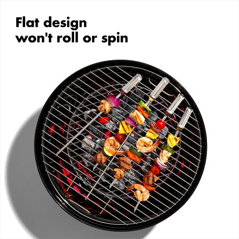Achieve kabob perfection with the OXO Good Grips 6-Piece Grilling Skewer Set, thoughtfully designed to elevate your grilling experience. The sharp, pointed stainless steel construction ensures effortless loading of ingredients, while the innovative flat design prevents rolling—guaranteeing even cooking on all sides.