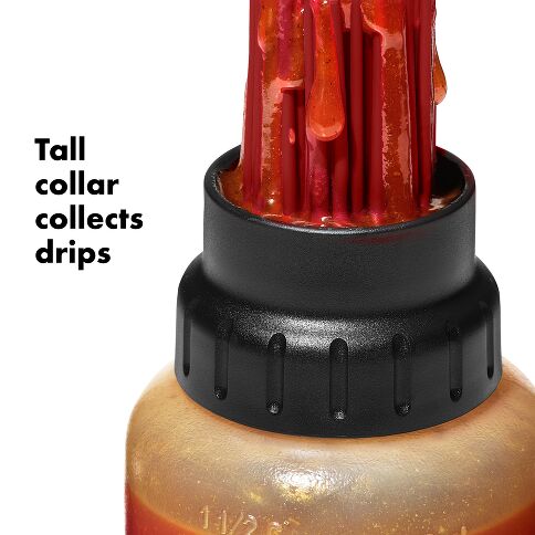 Master the art of grilling with the OXO Good Grips Basting Bottle! Its innovative silicone head with flow-control valve handles sauces of any consistency, while the smart drip-catching collar keeps your hands clean.