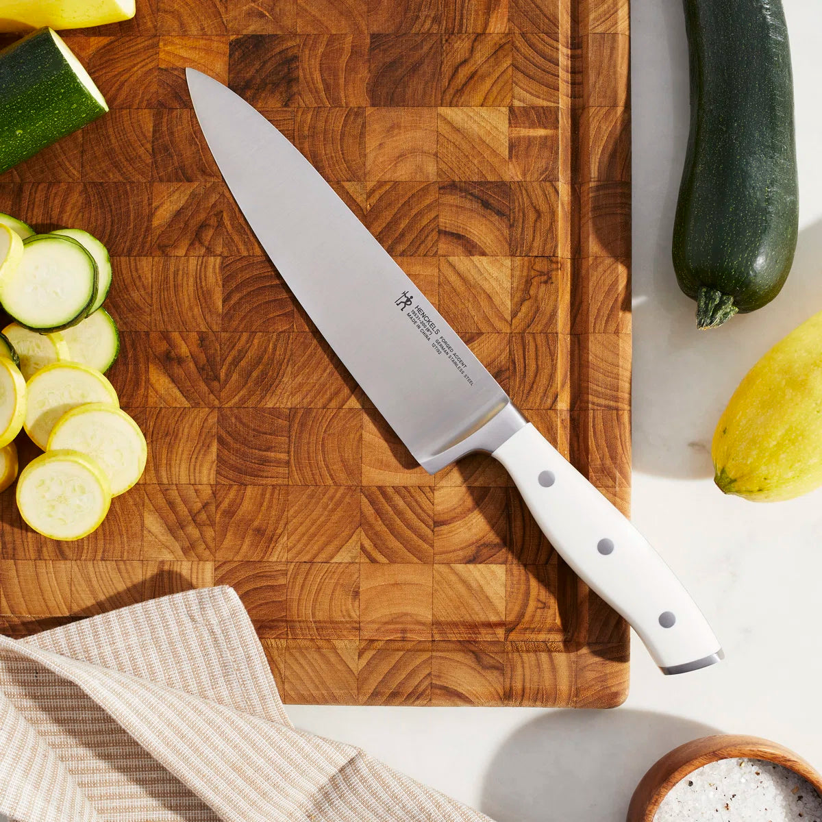 Forged Accent 8-inch Chef's Knife - White