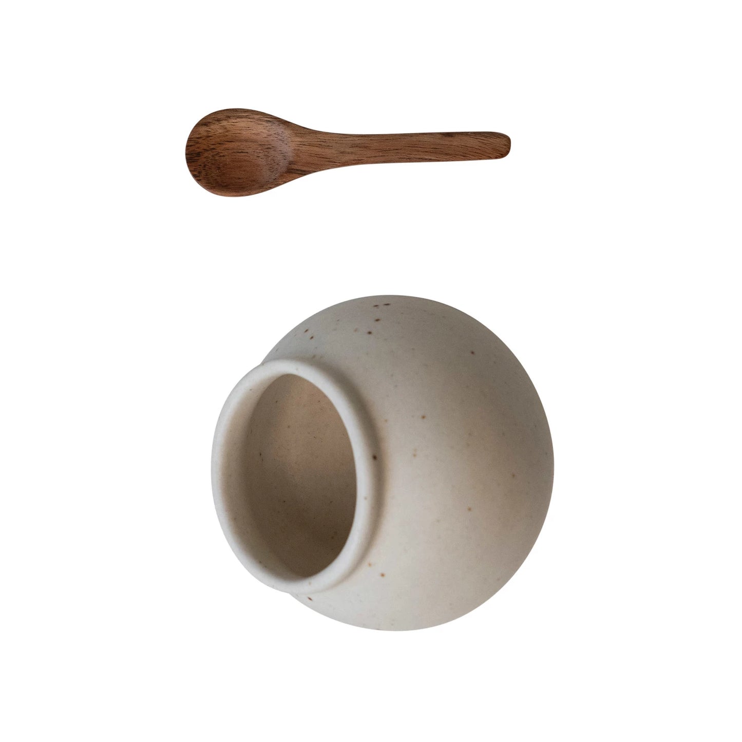 Say goodbye to clumpy salt and hello to fresh, handy seasoning with our stoneware salt cellar. The included mango wood spoon adds a touch of rustic charm. Never struggle to season again with this must-have kitchen essential.