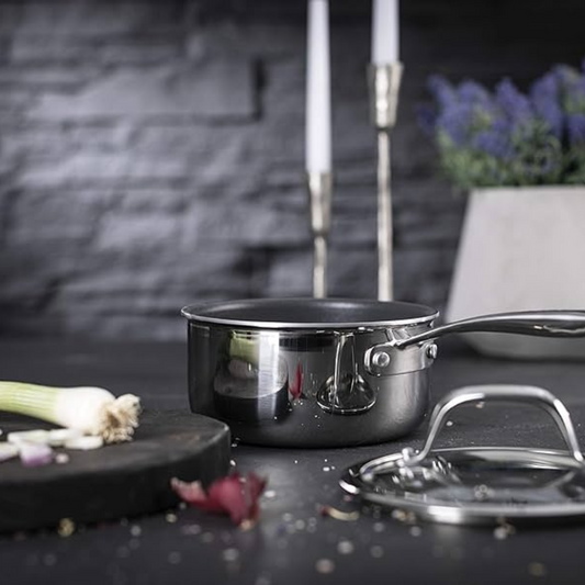 Peak Non-Stick Saucepan - 2.3 Liter