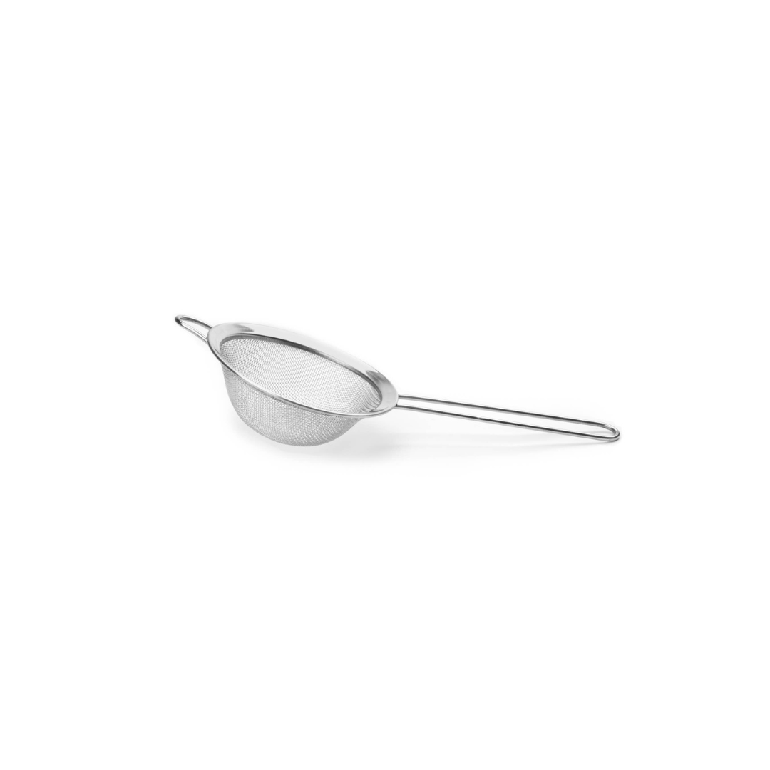 A kitchen essential, this stainless steel fine mesh strainer (9.75" x 4.25" x 1.75") is perfect for straining broth, gravy, sauces, jams, and tea, as well as sifting flour or powdered sugar over baked goods.