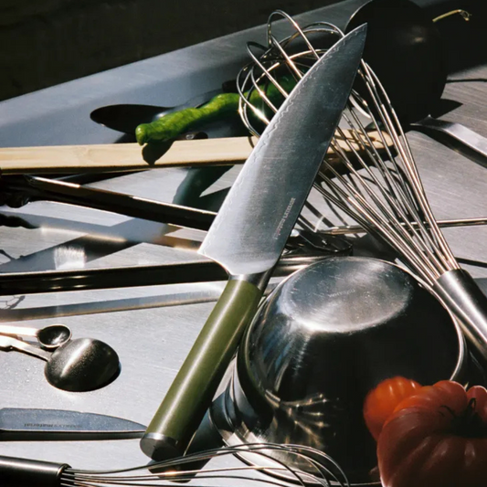 Just the right size, just the right weight, just what you need. A trio of high-performance knives, made from cryogenically-tempered Japanese stainless steel and high carbon making them meticulously sharp and incredibly resilient. With a matte, stain-resistant handle, you’ll want to show these off (The Stand can help).