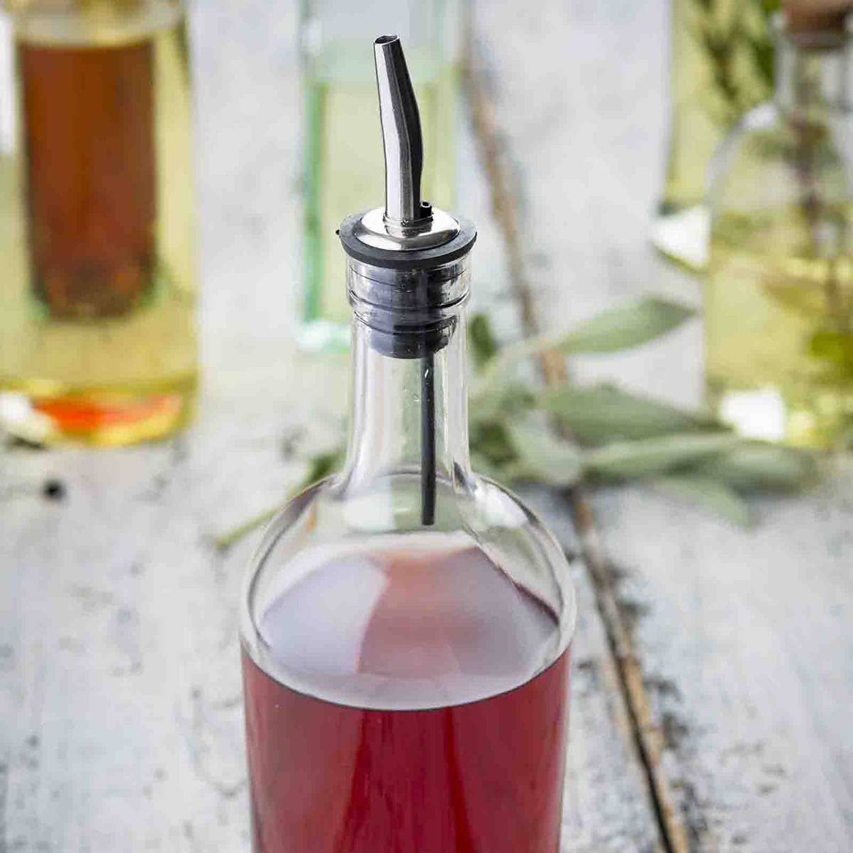 Oil & Vinegar Bottle - Glass - 17.5 oz