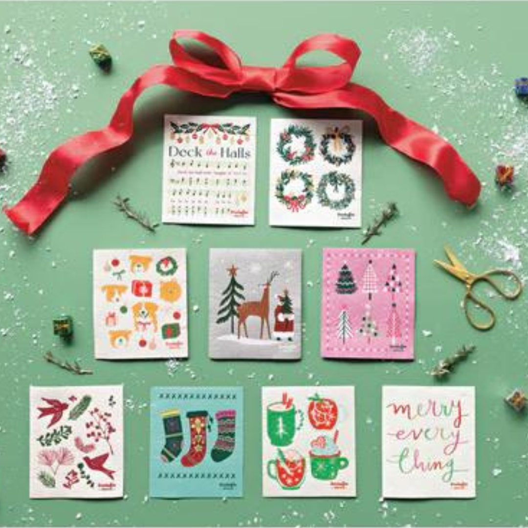 Featuring a delightful wreath design, these eco-friendly cloths are made from a cozy blend of cotton and plant-based cellulose fibers, offering a sustainable alternative to sponges, dishcloths, and paper towels.