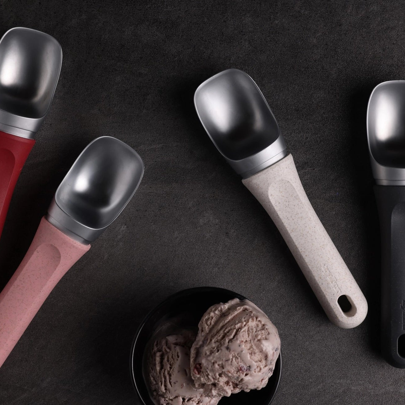 Ice Cream Scoop: Natural Beige