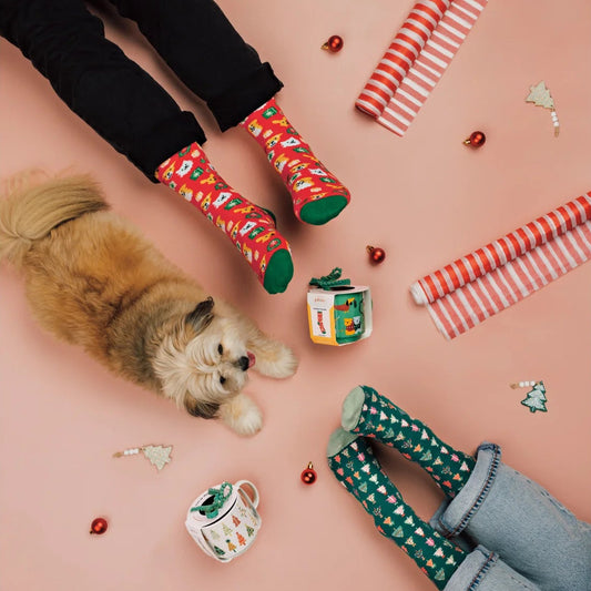 Mug & Sock Set - Holiday Hounds
