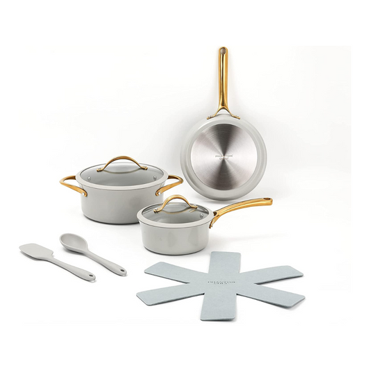 This 8 piece Phantom Chef cookware set is a sleek and stylish ensemble for your home kitchen. The collection features a go-to frypan, sauce and casserole, plus two cooking utensils to stir, flip and serve your yummy culinary creations. It also includes a trivet for a safe and steady base for your pots and pans, defending your countertops. For a luxurious cooking upgrade, the Luxe Phantom Chef Cookware Set is ideal for both experienced chefs and beginners alike.