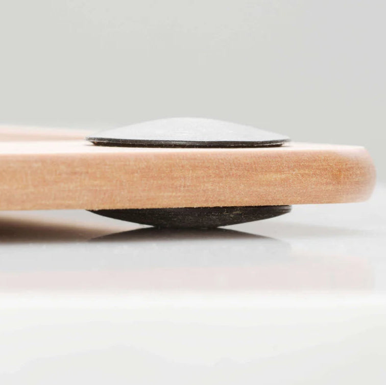 Non-slip silicone feet keep it steady, while the lightweight design makes it easy to store, grab, and go—perfect for small kitchens, campers, or quick prep jobs.