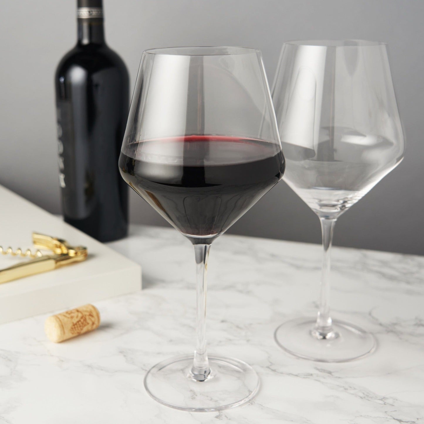 Ideal for full-bodied red wine, these stemmed wine glasses are crafted from a lead-free crystal glass. This glass offers the most-elegant drinkware experience available, while giving confidence that your wine isn’t being contaminated by any harmful toxins.