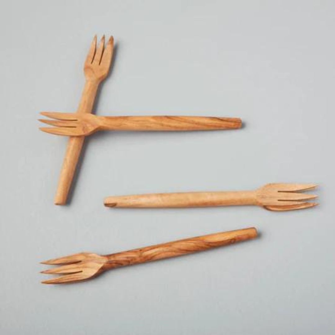 multiple olive wood appetizer forks