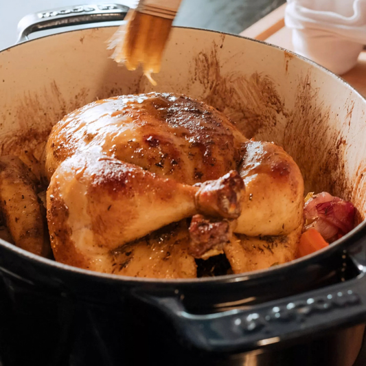 Enameled Cast Iron Dutch Oven -  7.5Qt Blue