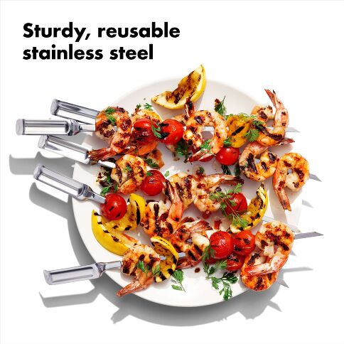 Achieve kabob perfection with the OXO Good Grips 6-Piece Grilling Skewer Set, thoughtfully designed to elevate your grilling experience. The sharp, pointed stainless steel construction ensures effortless loading of ingredients, while the innovative flat design prevents rolling—guaranteeing even cooking on all sides. 