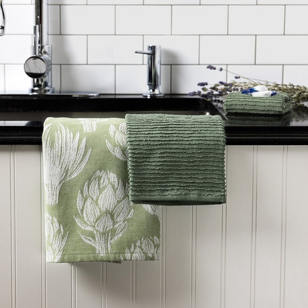 ! Crafted from high-quality cotton, this dish cloth is as soft as a cloud but tough enough to tackle any mess. I