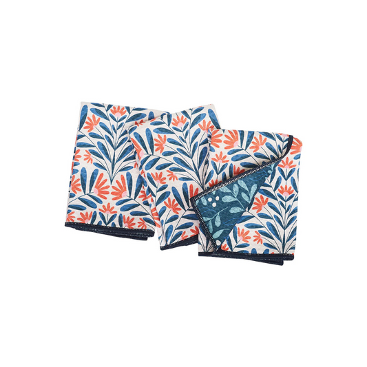 Add a burst of cheerful color to your home with our Mighty Mini Towel - Reversible Sflora Set! With delightful pops of blue, coral, and pink in a lively floral design, these towels bring flawless flowery fun to every use.