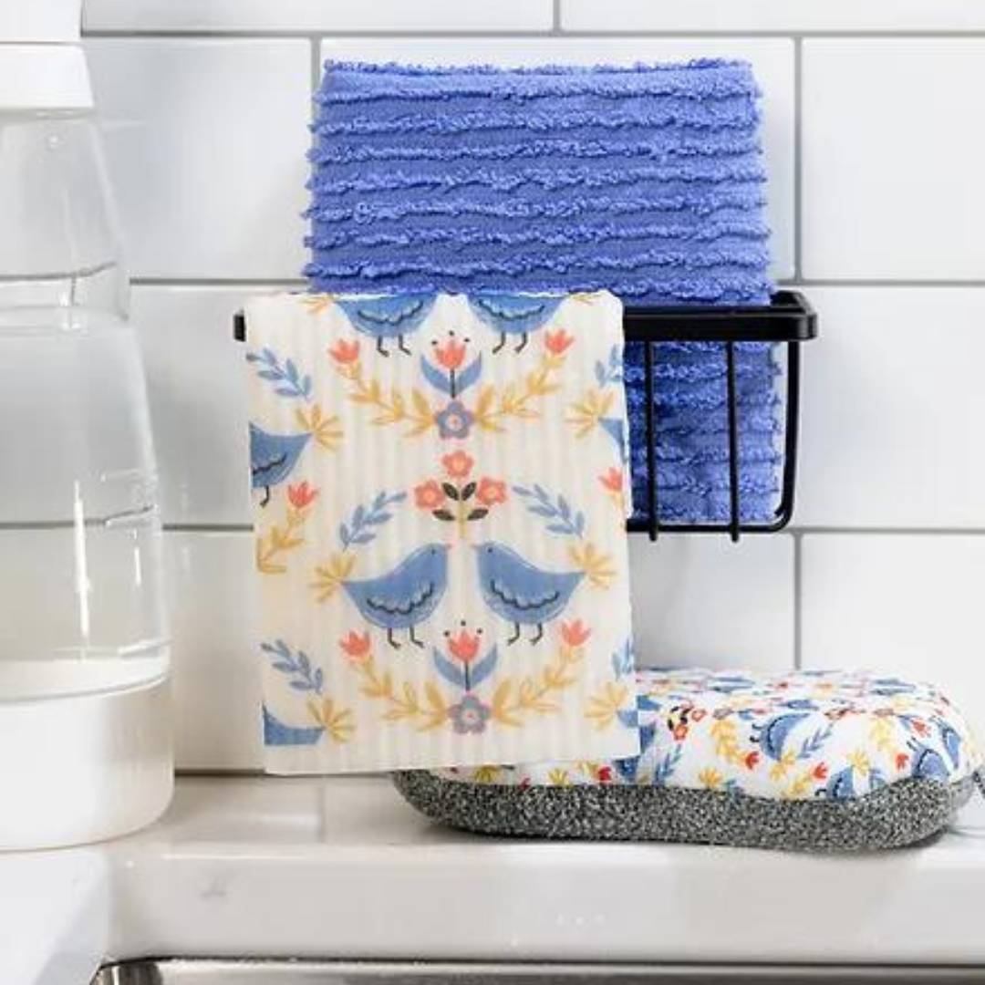 Meet the 2-in-1 Sponge - Scandi Birds, your new favorite cleaning companion! This adorable sponge features a tough, non-abrasive scrubber backing that takes on grime without scratching your surfaces.