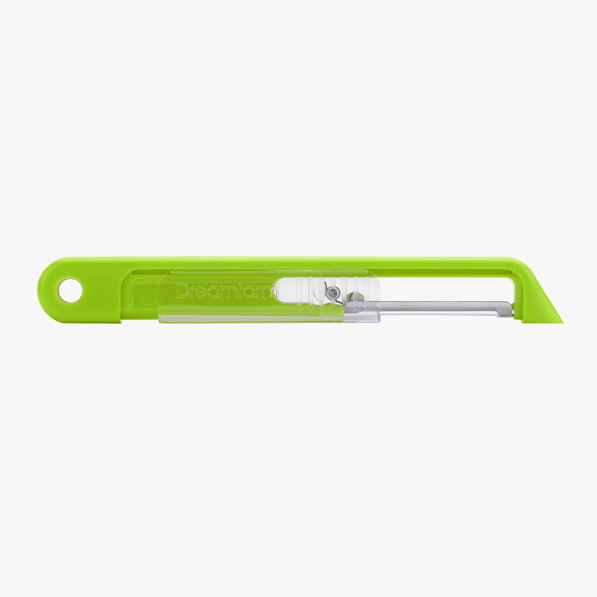 GIF Green peeler cover opening and closing to sharpen the blade