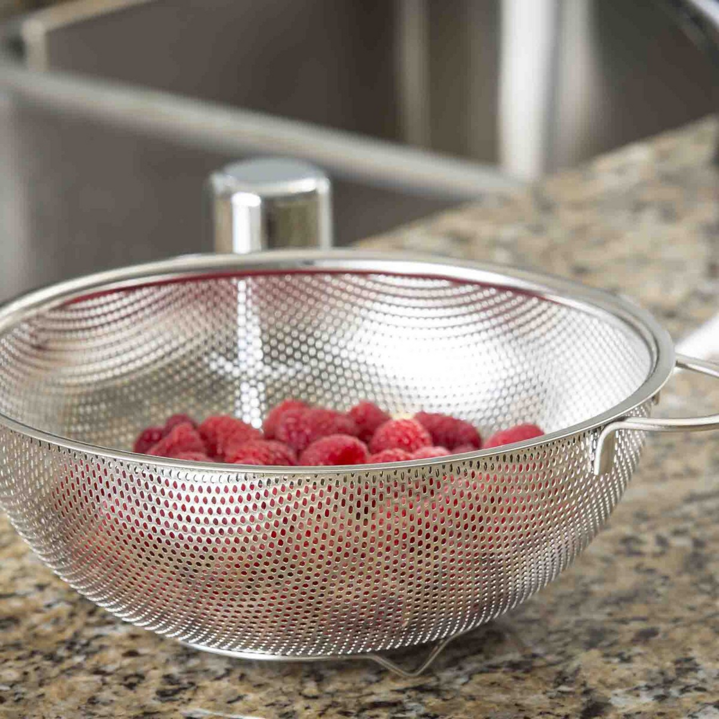 2½ Qt Colander - Stainless Steel