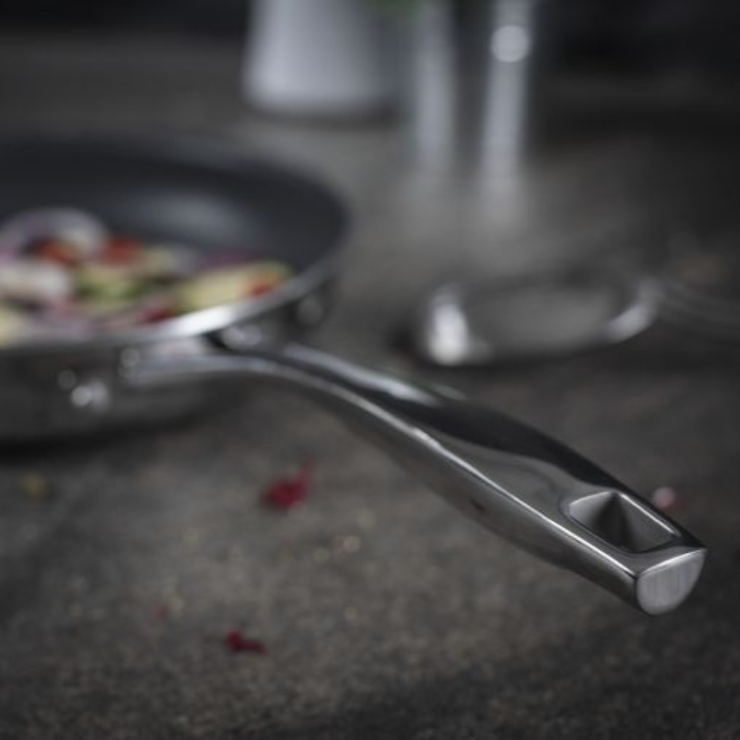 Peak Non-Stick Frying Pan Set (2 Piece Set) - 8" & 9.5"