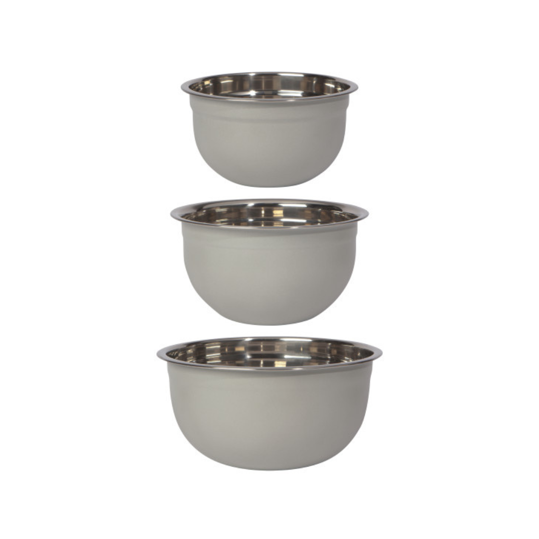Rust-resistant, lightweight mixing bowls in a creamy matte finish. Perfect for prepping, mixing, serving and baking. This set of 3 stainless steel bowls is a great kitchen essential.