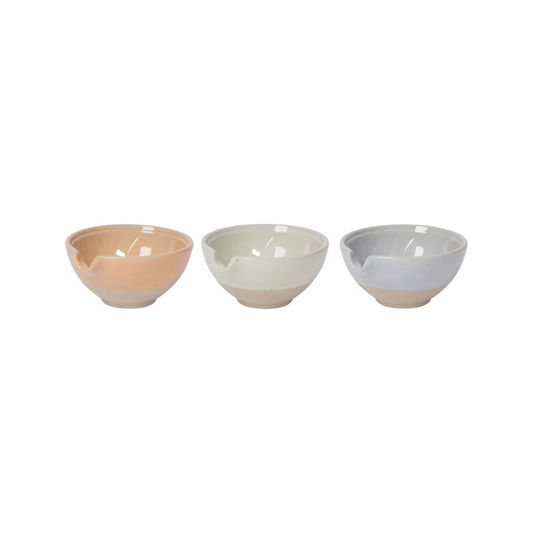 Mini stoneware bowls comes with easy-pour spout and in a set of three.  Beautiful stone colors to match any kitchen setting.